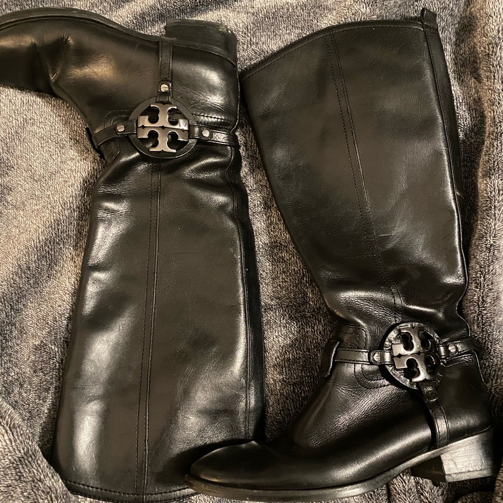 Tory Burch Logo Boots Size 8M